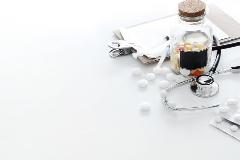 Read more about the article Buy Painkillers Online in UK for Sports Injuries | Chemist Shop UK