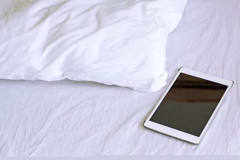 Read more about the article How Do Sleeping Tablets Work? A Complete Guide